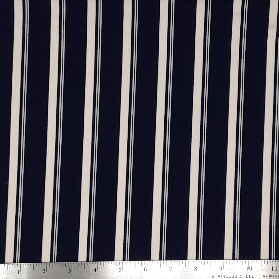 NAVY/IVORY GWD-0220185 DTY BRUSHED VERTICALA STRIPES